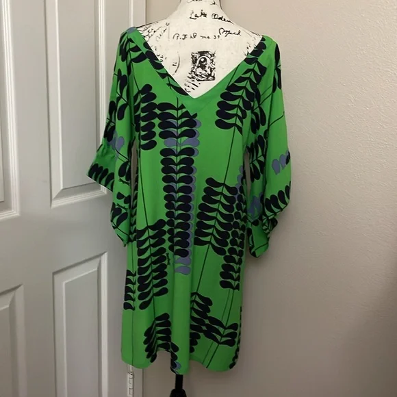 EUC Manuhealii Malie By The Sea Dress Pakalana Green and Black S - Picture 2 of 8
